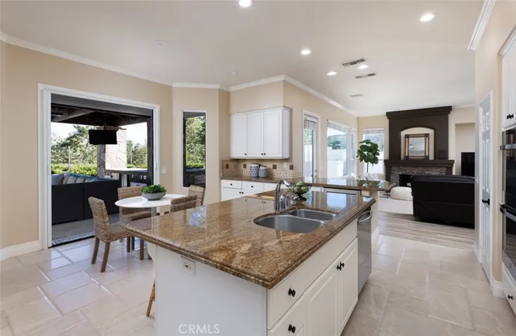 8 Danville Lane, Coto De Caza, California 92679