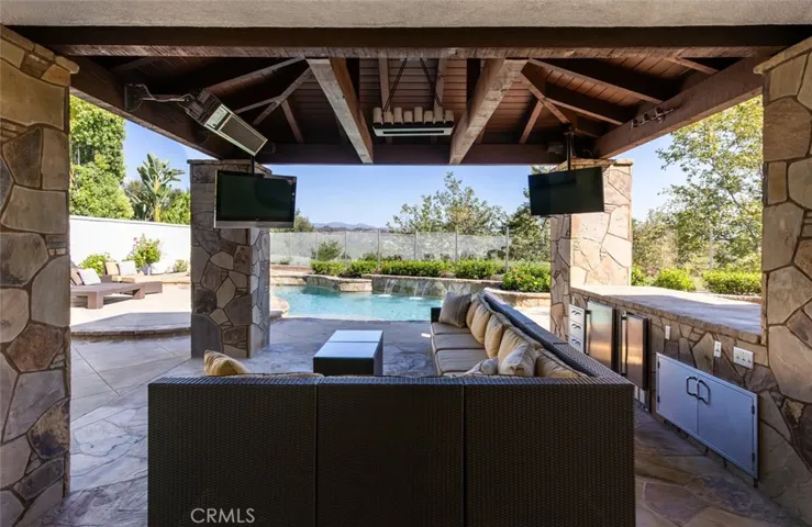 8 Danville Lane, Coto De Caza, California 92679