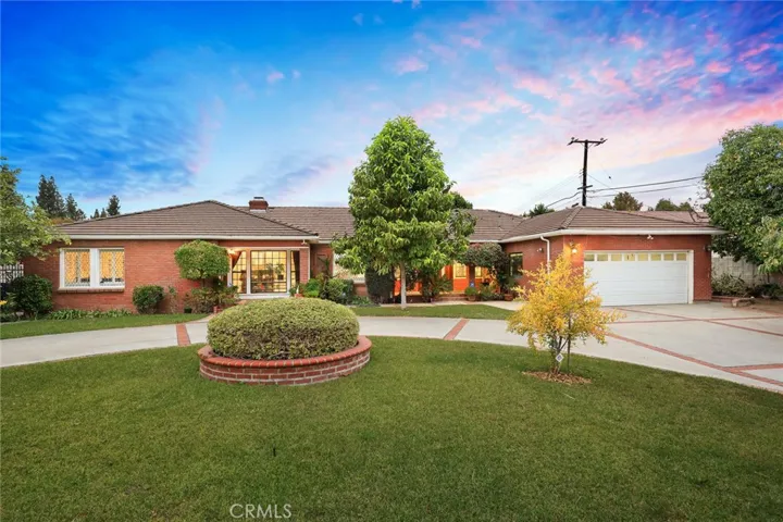 21 E Longden Avenue, Arcadia, California 91006