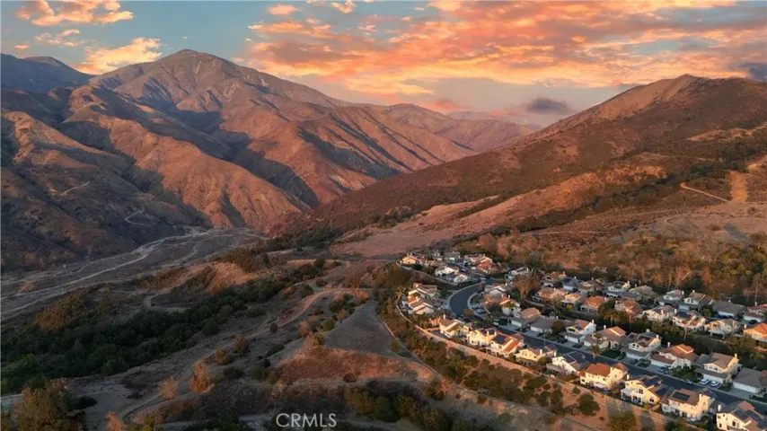 20631 Shadow Rock Lane, Rancho Santa Margarita, California 92679
