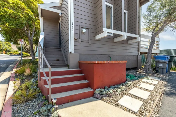 103 Fontana Avenue, San Luis Obispo, California 93401