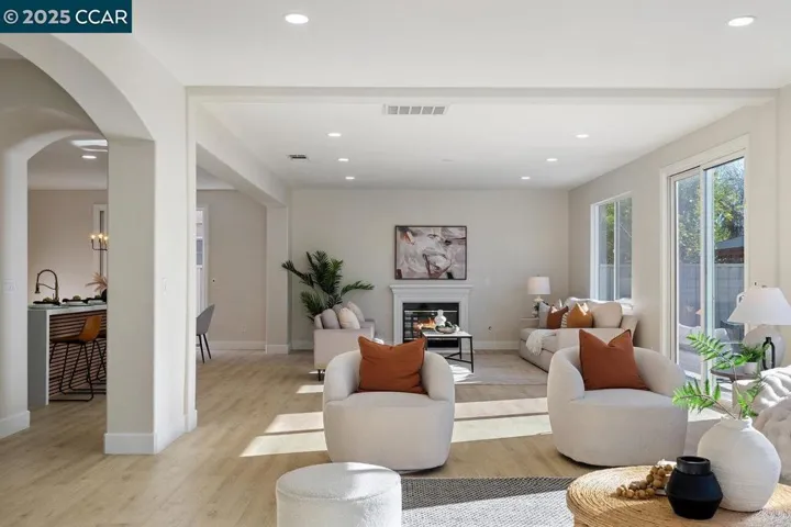 2312 Tennis Ln, Tracy, California 95377