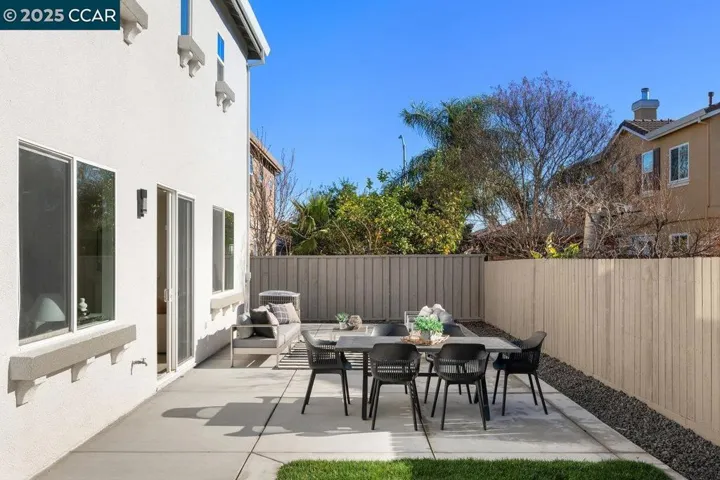 2312 Tennis Ln, Tracy, California 95377