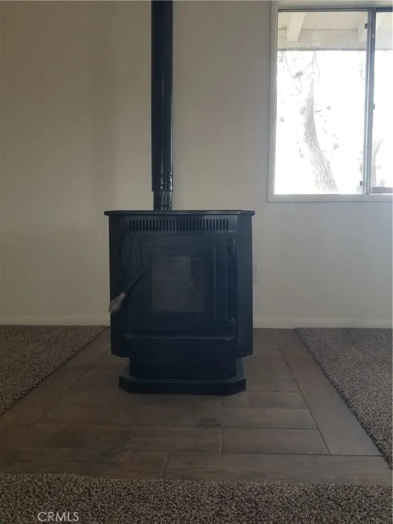 31072 Azurite Road, Lucerne Valley, California 92356 home-pic-11