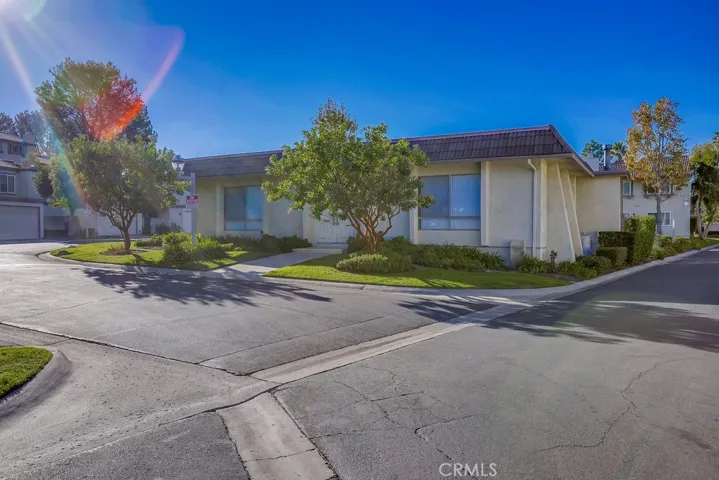 5576 E Vista Del Este, Anaheim Hills, California 92807