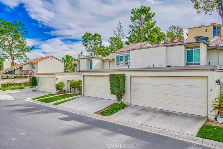 5576 E Vista Del Este, Anaheim Hills, California 92807