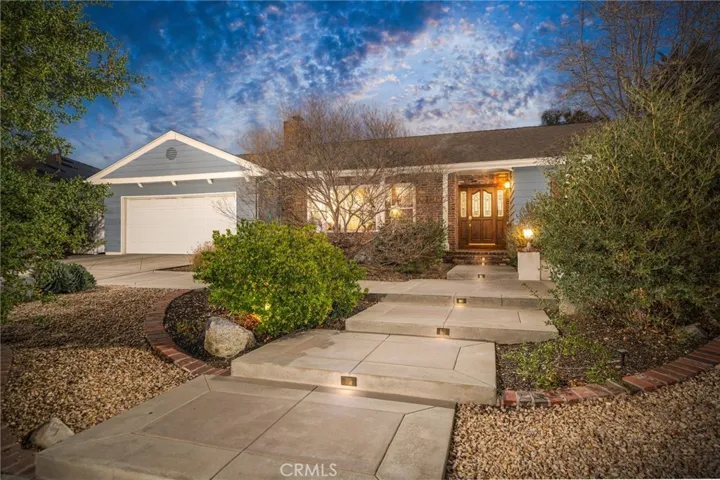 143 W Monterrey Drive, Claremont, California 91711