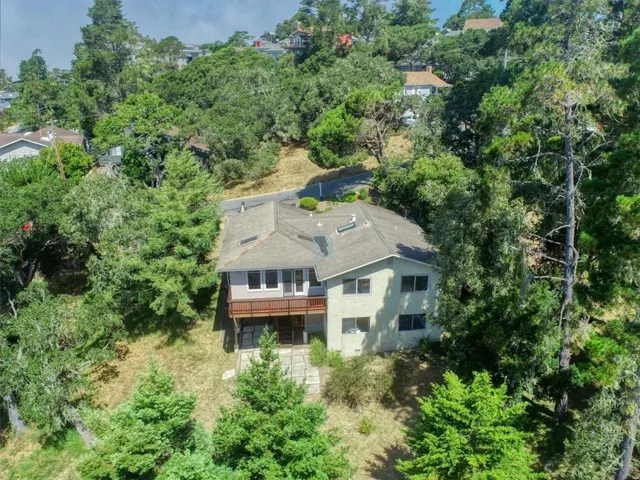 5854 Sunbury Avenue, Cambria, California 93428