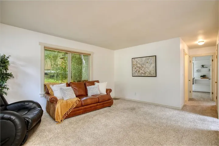 5854 Sunbury Avenue, Cambria, California 93428