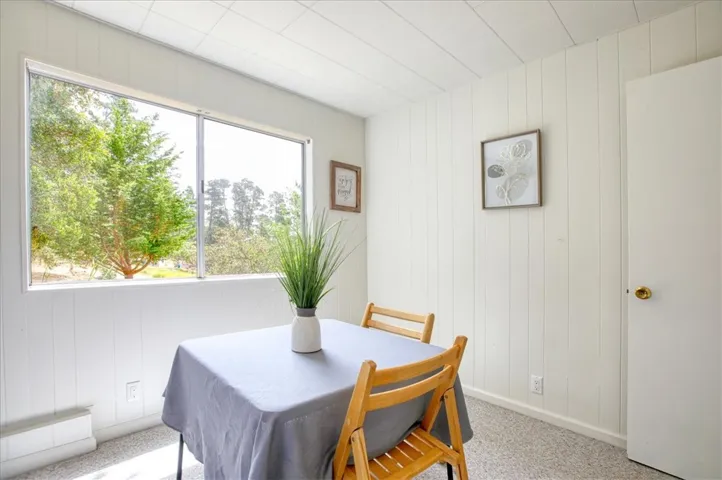 5854 Sunbury Avenue, Cambria, California 93428