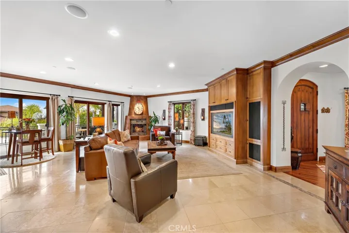 321 W Avenida Gaviota, San Clemente, California 92672