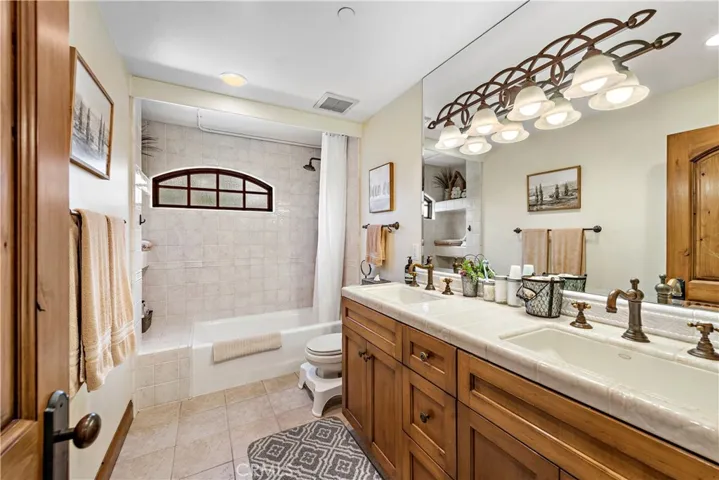 321 W Avenida Gaviota, San Clemente, California 92672
