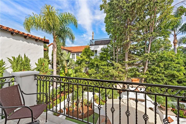 321 W Avenida Gaviota, San Clemente, California 92672