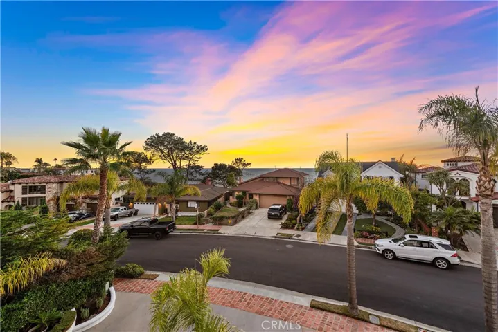 321 W Avenida Gaviota, San Clemente, California 92672