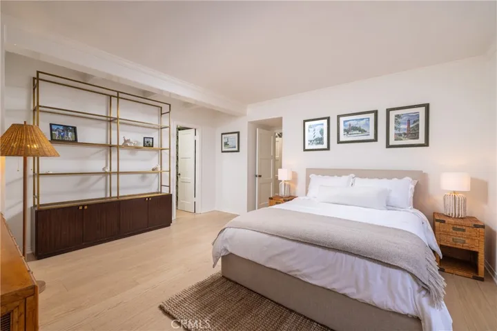 1411 E Bay Avenue, Newport Beach, California 92661