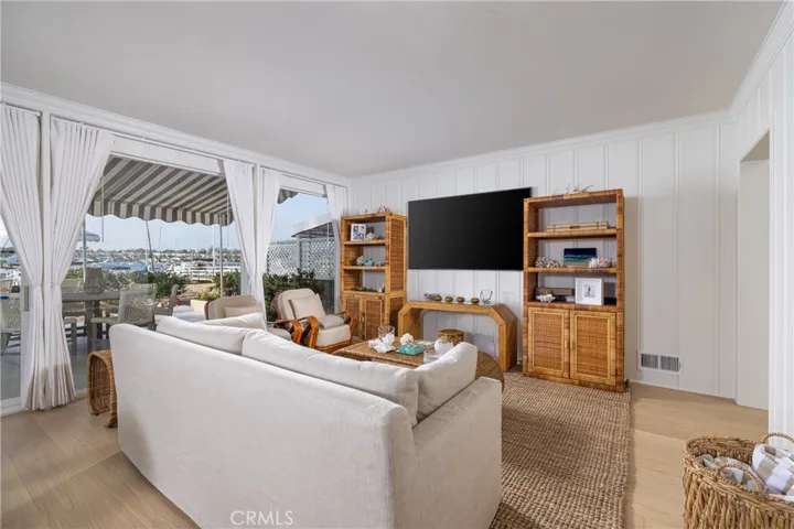 1411 E Bay Avenue, Newport Beach, California 92661