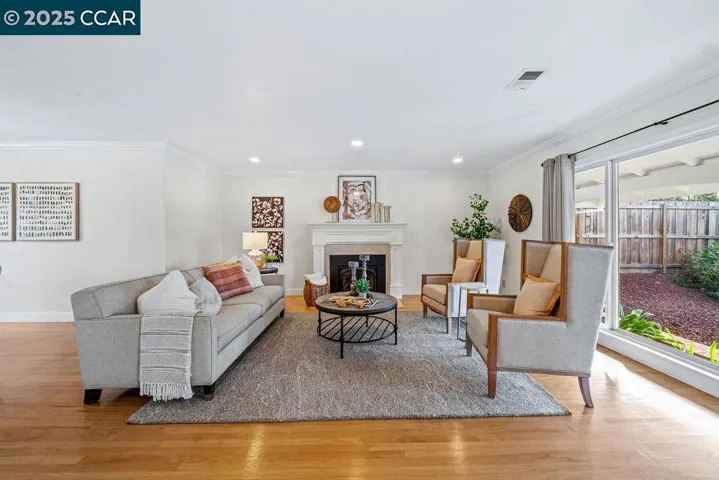 3724 Parkway Ct, Concord, California 94519