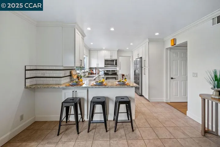 3724 Parkway Ct, Concord, California 94519