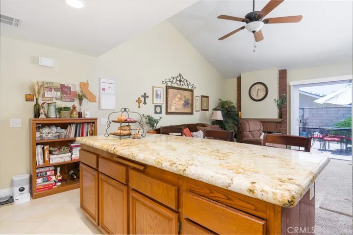 3262 Winnebago Lane, Riverside, California 92503
