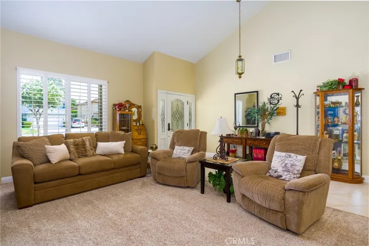 3262 Winnebago Lane, Riverside, California 92503