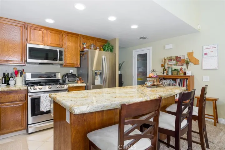 3262 Winnebago Lane, Riverside, California 92503