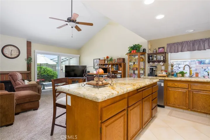 3262 Winnebago Lane, Riverside, California 92503