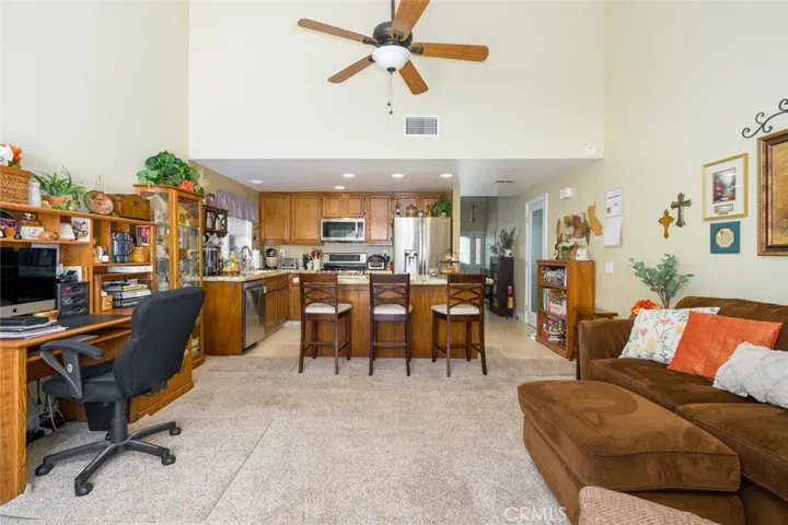 3262 Winnebago Lane, Riverside, California 92503