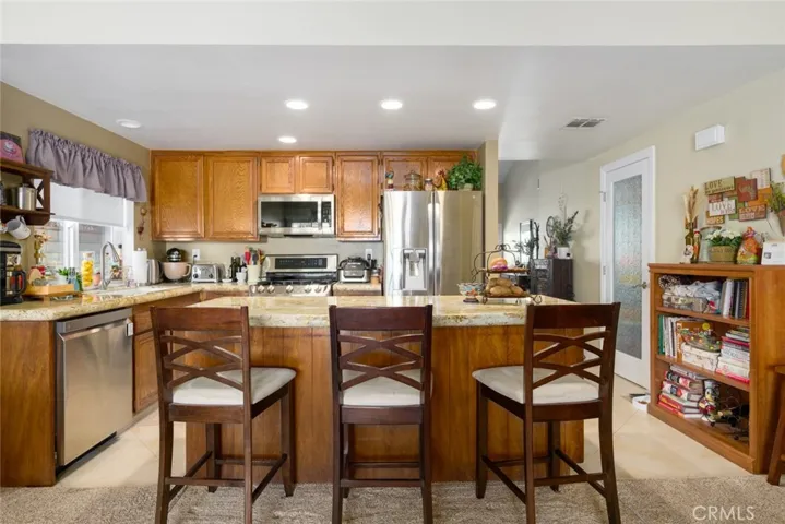 3262 Winnebago Lane, Riverside, California 92503