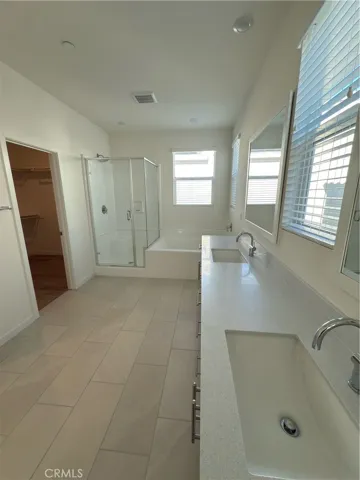 15844 Caterpillar Dr, Fontana, California 92336