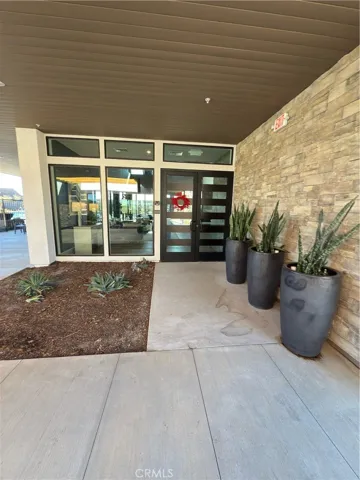 15844 Caterpillar Dr, Fontana, California 92336