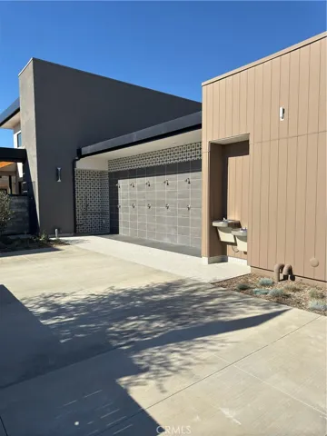 15844 Caterpillar Dr, Fontana, California 92336