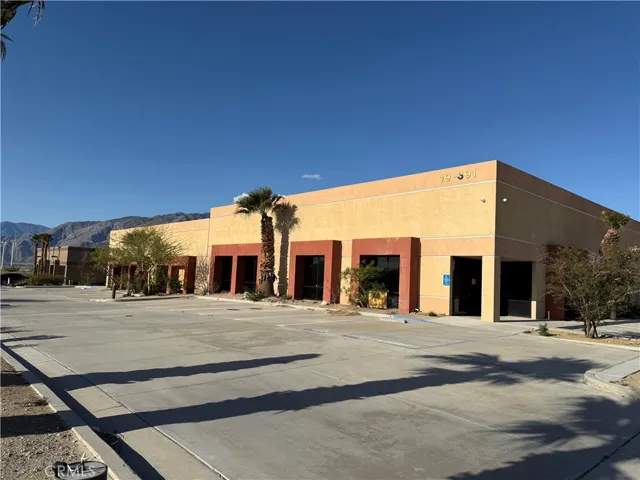 19391 Newhall Street, North Palm Springs, California 92258
