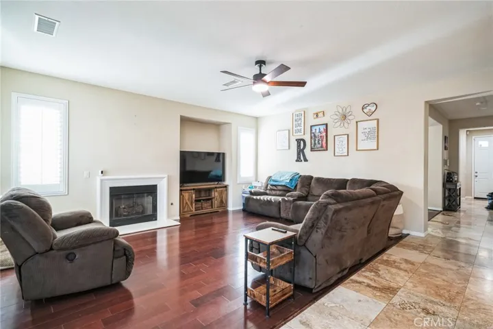 39302 Seraphina Road, Temecula, California 92591