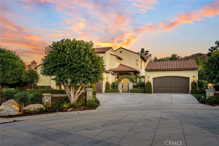 2645 Vista De Victoria, Riverside, California 92506