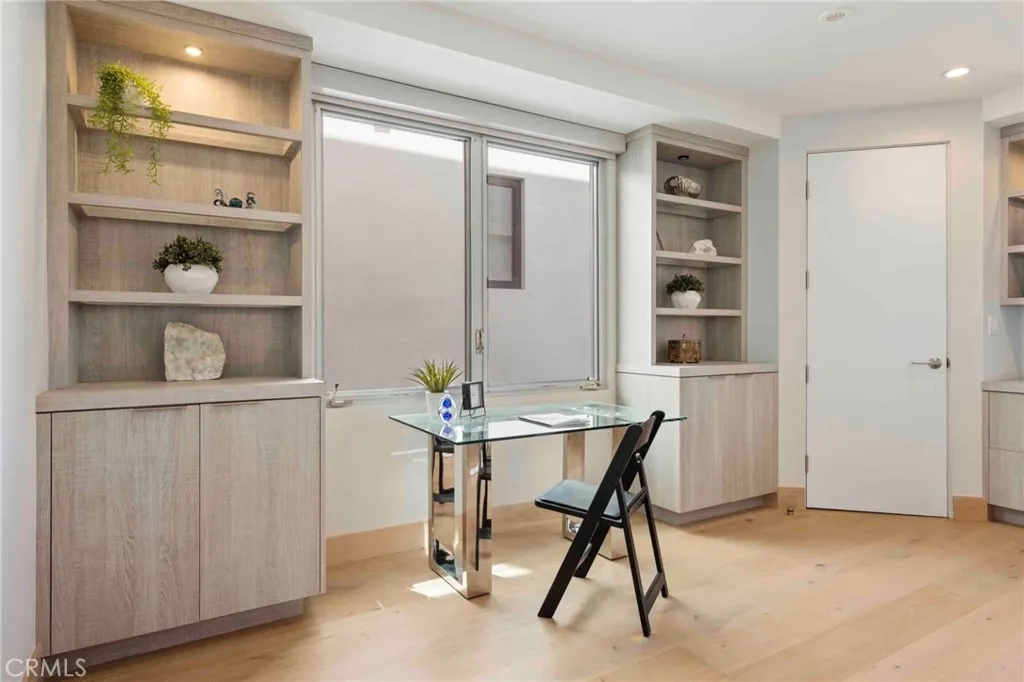 212 The Strand, Hermosa Beach, California 90254 home-pic-20