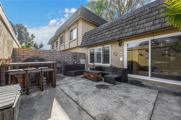 18215 Olympic Court, Fountain Valley, California 92708