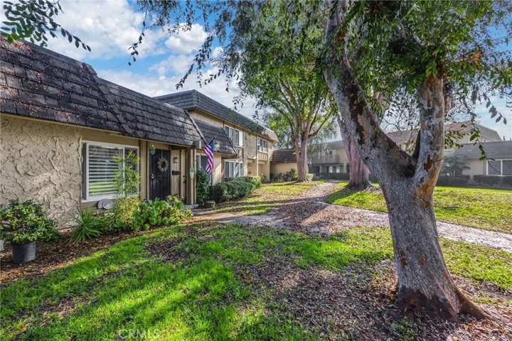 18215 Olympic Court, Fountain Valley, California 92708