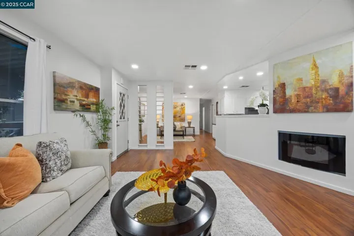 121 Paulette, Antioch, California 94509-4415