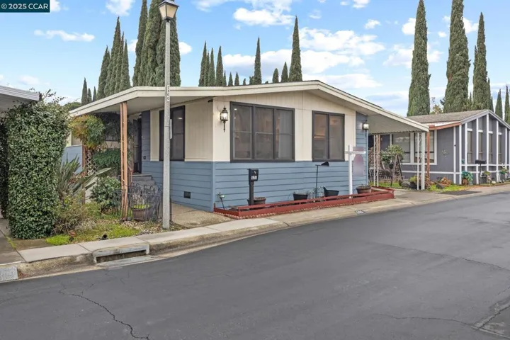 121 Paulette, Antioch, California 94509-4415