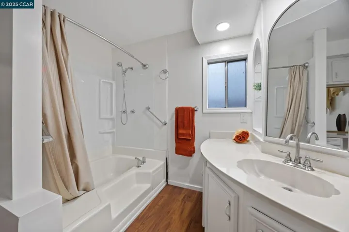 121 Paulette, Antioch, California 94509-4415