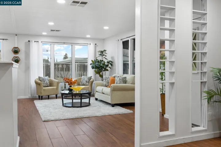 121 Paulette, Antioch, California 94509-4415