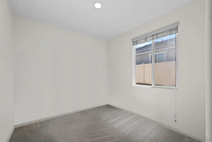 2810 Forestrun Street, Hemet, California 92543