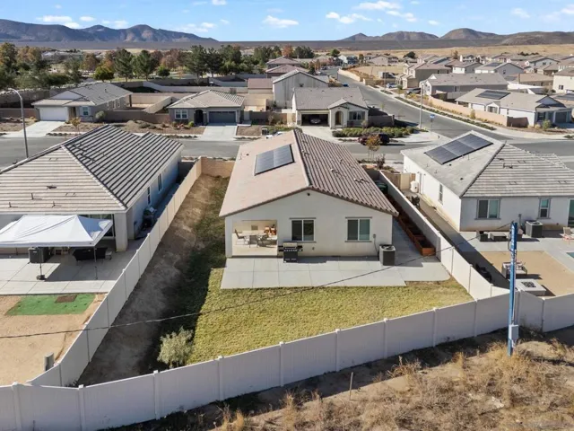 2810 Forestrun Street, Hemet, California 92543