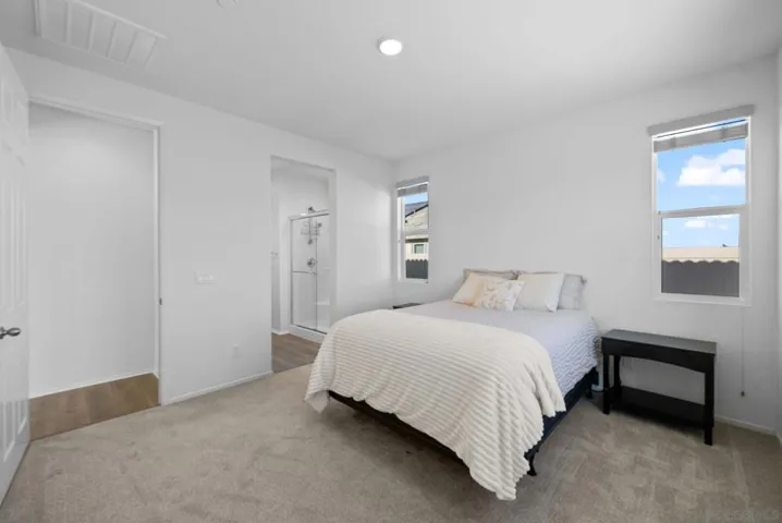 2810 Forestrun Street, Hemet, California 92543