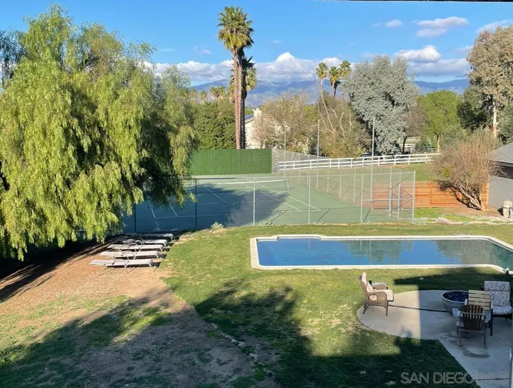 28114 Queensbridge Rd, Valley Center, California 92082 home-pic-39
