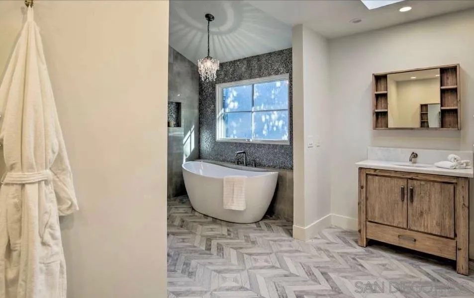 28114 Queensbridge Rd, Valley Center, California 92082 home-pic-27