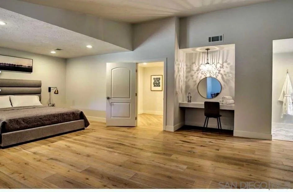 28114 Queensbridge Rd, Valley Center, California 92082 home-pic-26