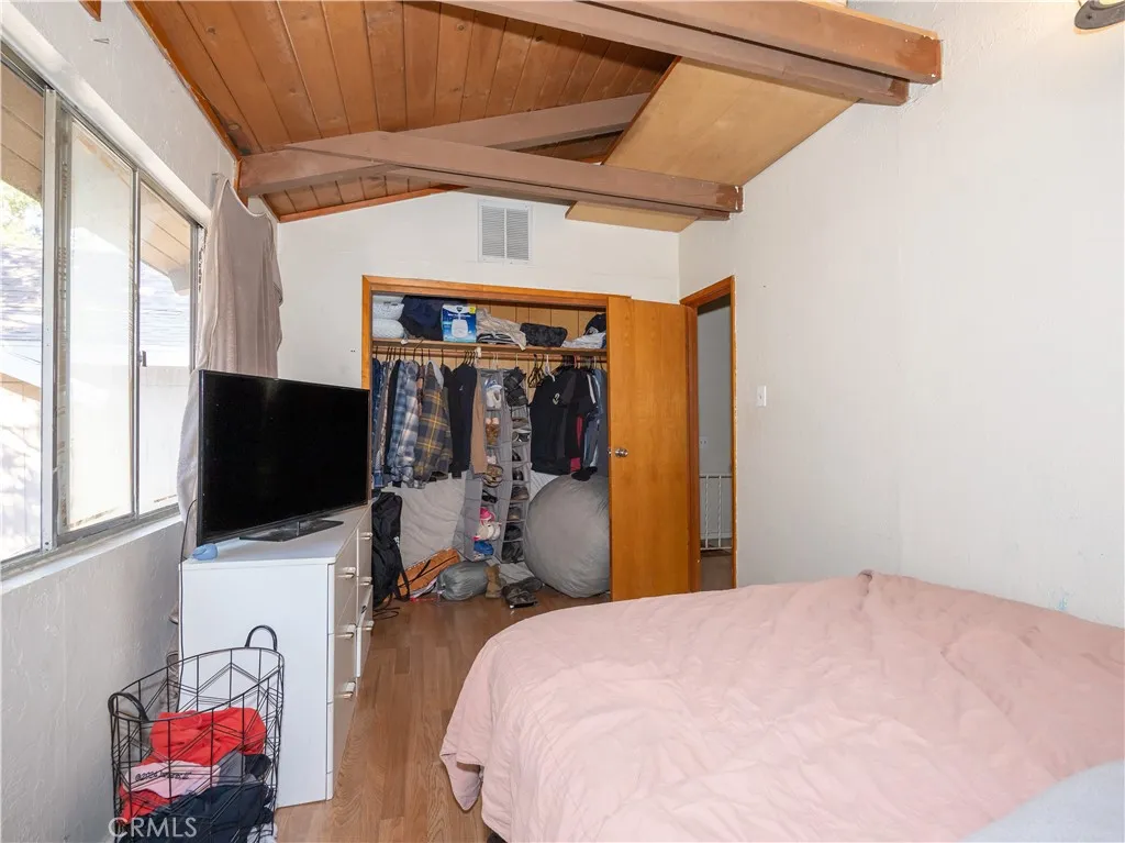 23354 Crest Forest Drive, Crestline, California 92325 home-pic-10