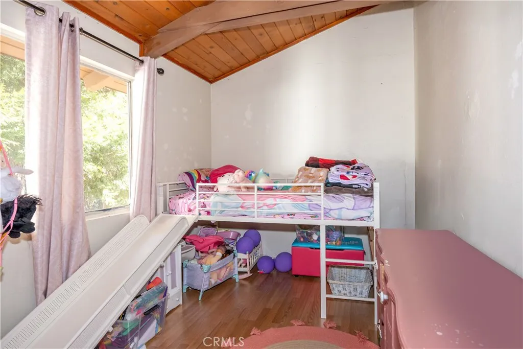 23354 Crest Forest Drive, Crestline, California 92325 home-pic-12
