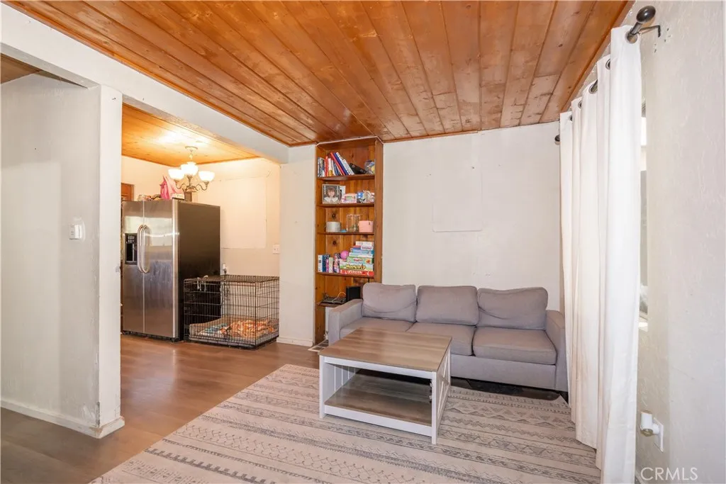 23354 Crest Forest Drive, Crestline, California 92325 home-pic-4